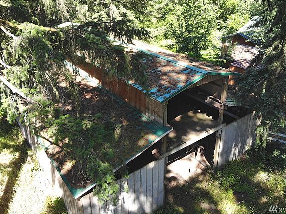 4th image of 15716 38th Ave E
