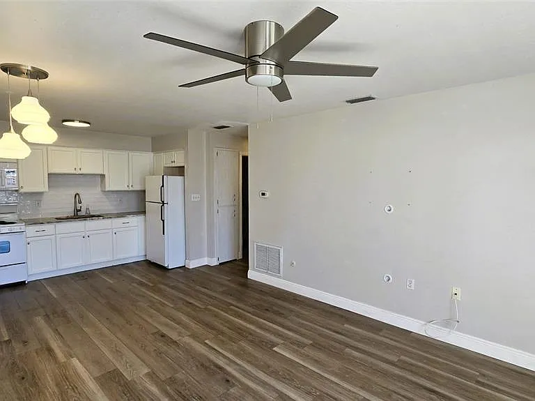 4356 Tahitian Gardens Cir #C — Photo 5