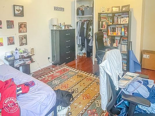 3rd image of 20 Crooke Ave #4M