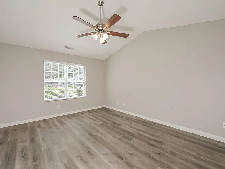785 Ashland Park Way SE — Photo 9