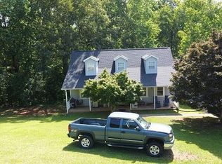 640 Wolf Creek Rd, Pickens, SC 29671