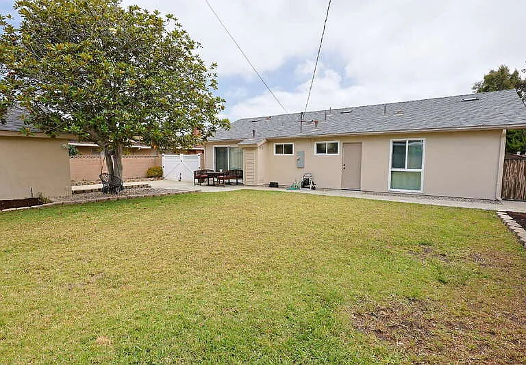 12581 Foster Rd — Photo 30