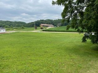 S7108 Owls Head Rd, Merrimac, WI 53561