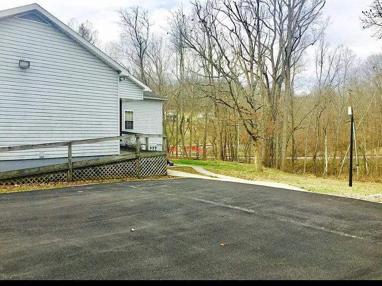 3 Shanes Villa Gw Phillips #GW PHILLIPS — Photo 3