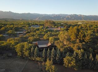 8240 E Woodland Rd, Tucson, AZ 85749