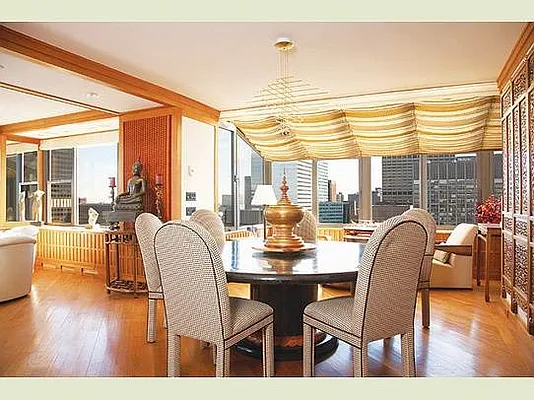 Sold by Stribling | media 4