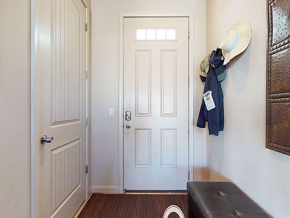 3rd image of 1845 W Canyon View Dr APT 1812