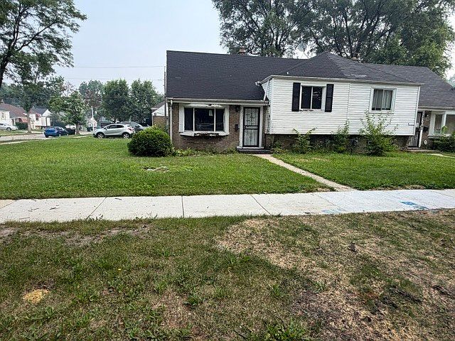 1st image of 2304 E 98th St