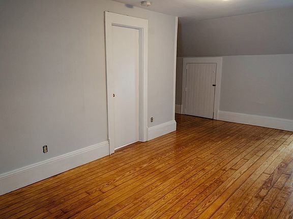 5th image of 315 Lafayette St #3