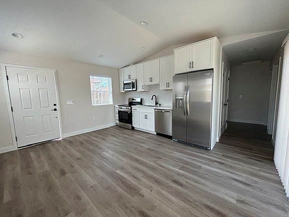 2nd image of 7548 Windsong Rd