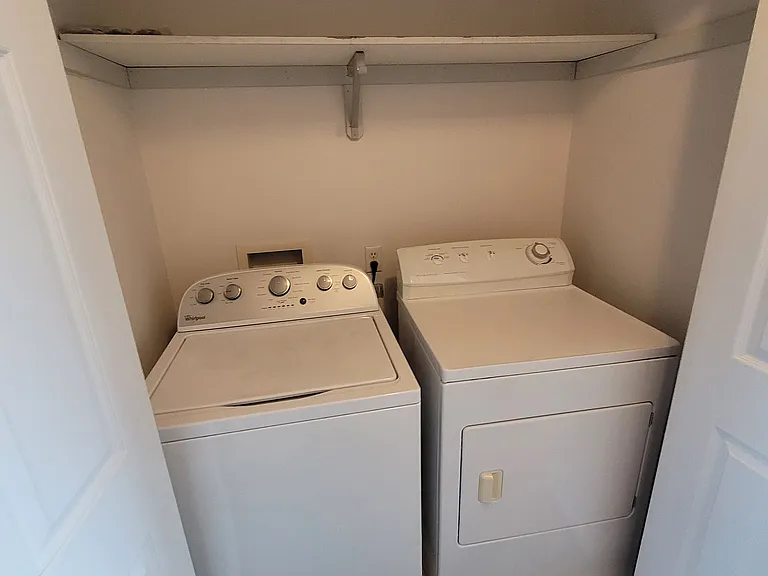1306 S Skyline Dr — Photo 9