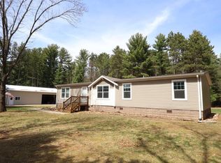 W12978 Beechnut Ave, Hancock, WI 54943