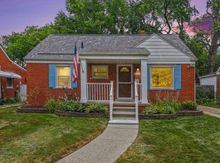26761 Southwestern Hwy, Redford, MI 48239