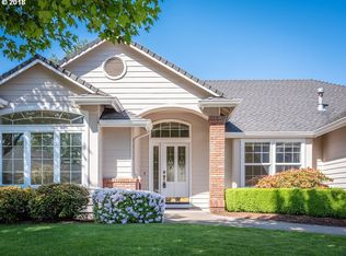 876 River Knoll Way, Springfield, OR 97477