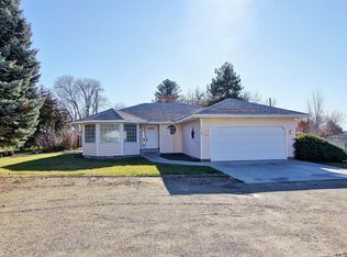 1563 Sunset Dr, Emmett, ID 83617