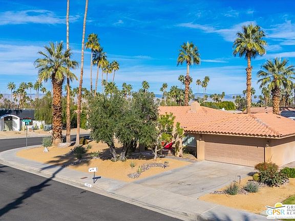 3rd image of 1518 S La Brea Rd