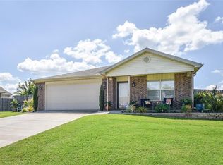 7811 Parkview Dr, Fort Smith, AR 72916