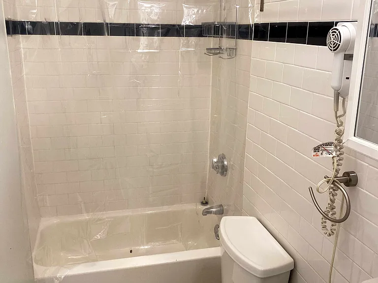 3 Cottage Ave #212 — Photo 7
