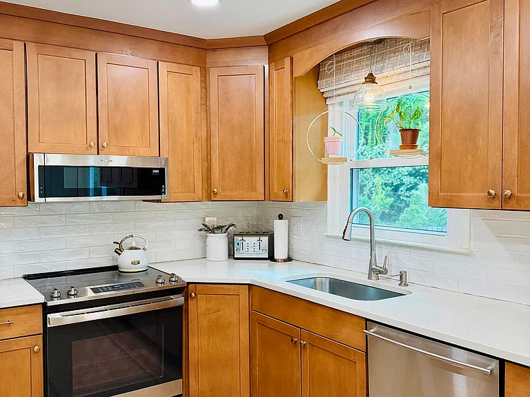 109 Trackers Rd — Photo 10