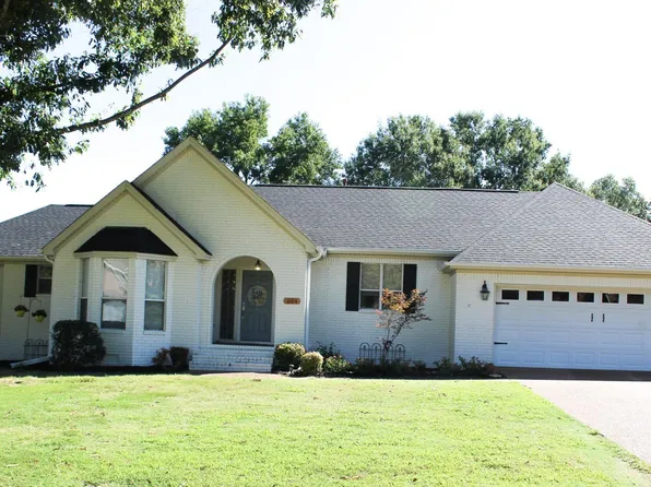 604 Pin Oak Dr, Searcy, AR 72143