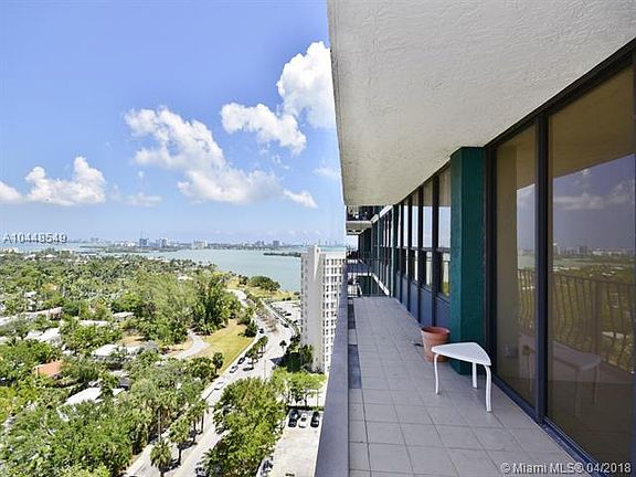3rd image of 780 NE 69th St APT 1606