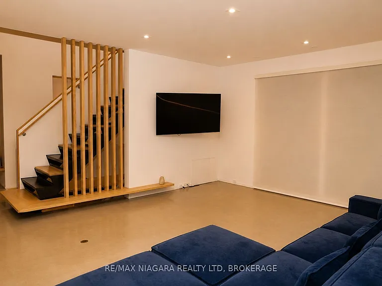 1 Timber Ln — Photo 7