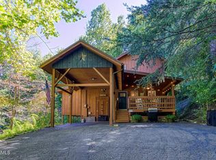 515 Patterson Ln, Gatlinburg, TN 37738