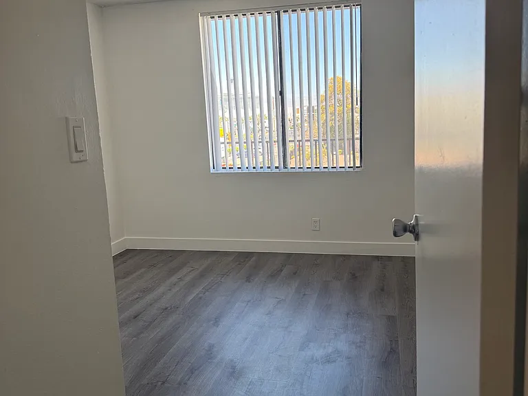 3830 University Center Dr #2 — Photo 17