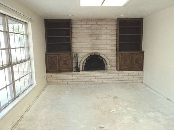 3rd image of 11817 El Solindo Ave NE