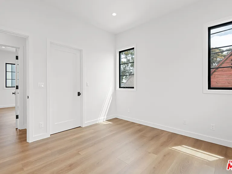 930 Lincoln Blvd #B — Photo 26
