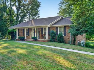 937 Needmore Rd, Clarksville, TN 37040