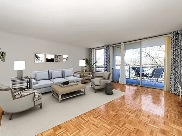 60 Babcock St APT 36, Brookline, MA 02446