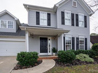 1845 Chinchester Ln, Charlotte, NC 28270