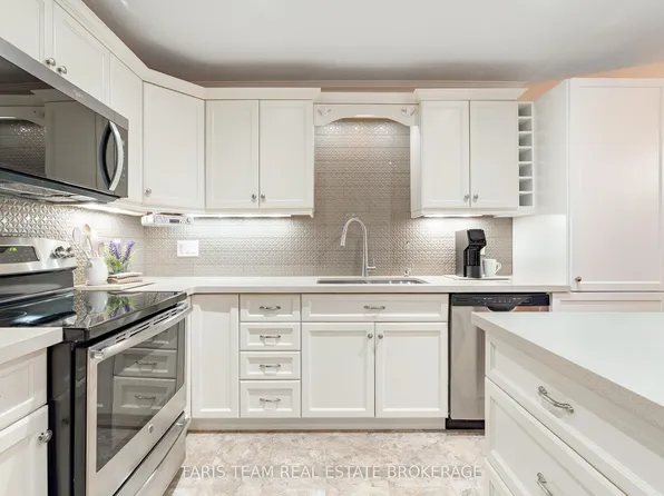 189 Greenway Dr, Wasaga Beach, ON L9Z 0E6