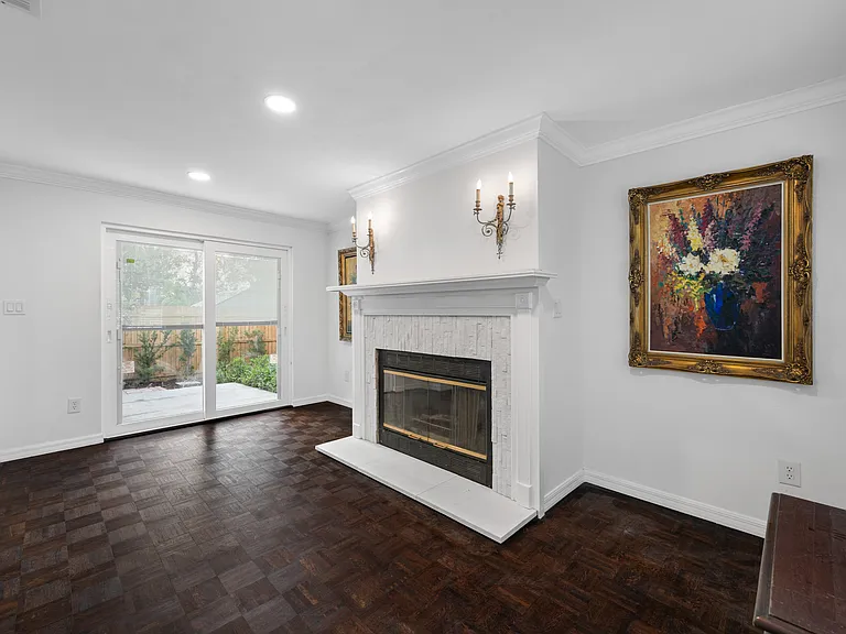 1764 Linwood Cir — Photo 49