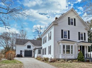 60 Storer St, Kennebunk, ME 04043