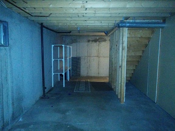 5th image of 1331 Coulson Ave