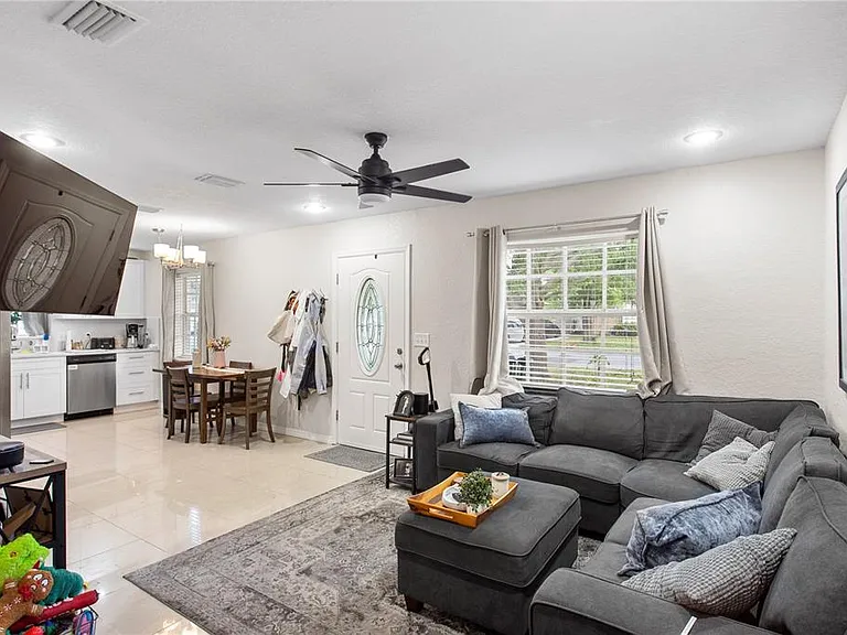 4215 W Bay Vista Ave — Photo 8