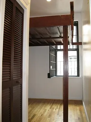 Rented by Tower Brokerage | media 30