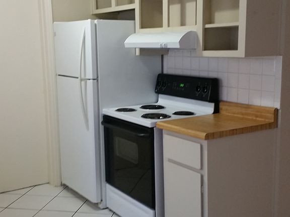2nd image of 2021 S Mills Ave