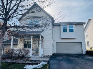 1026 Kaylee St, Chaska, MN 55318