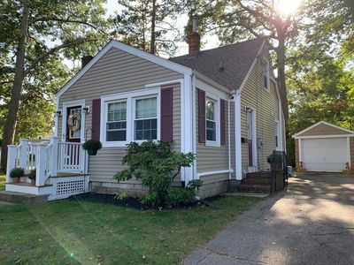 317 Commonwealth Ave, New Bedford, MA, 02740
