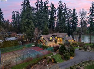 11880 SW Riverview Ln, Wilsonville, OR 97070