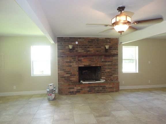 2nd image of 4340 Revere Ln