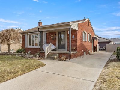 18729 Grey Ave, Allen Park, MI, 48101