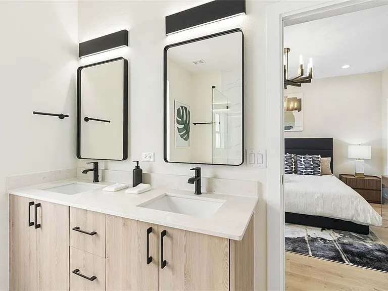 4338 Villa Alina Ct — Photo 10