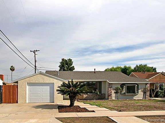 3rd image of 9466 Badminton Ave