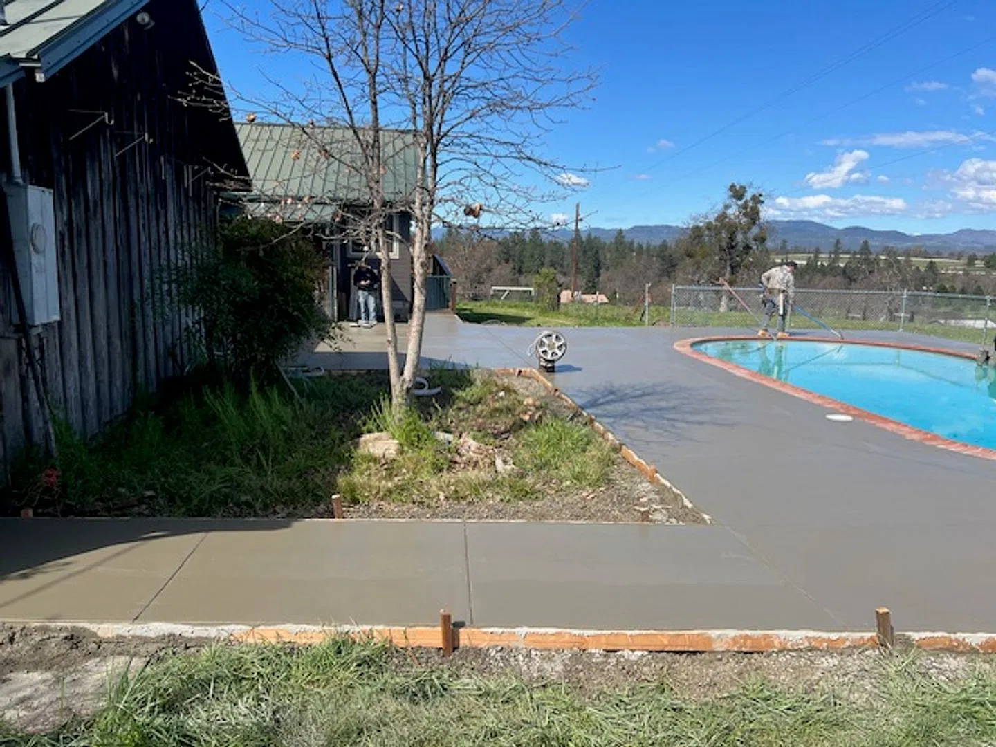 Private Country Retreat With A Pool & Acreage A 4-H & Ffa Dream — Photo 2