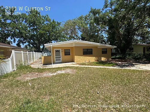 2111 W Clifton St Photo 1
