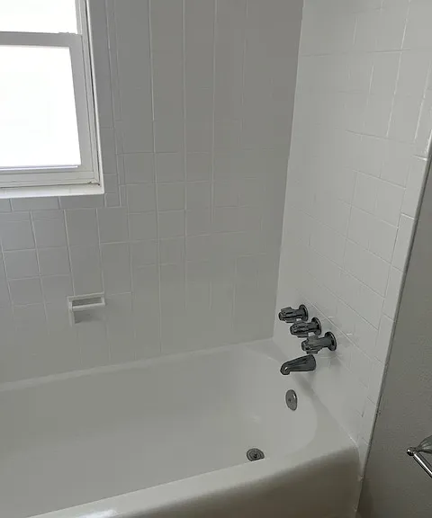 Spring Lake Apartments — Photo 94
